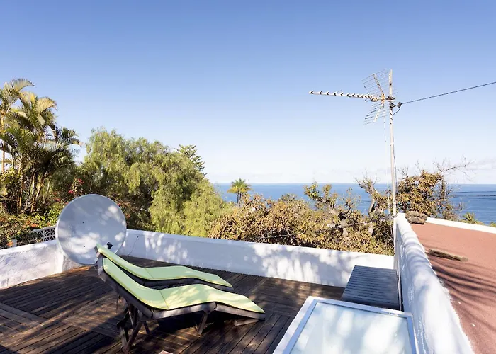 Home2book Charming Juanita Among Avocados * ラ・オロタバ